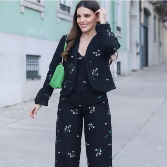 Zara Floral Embroidered Textured collarless blazer jacket Black XS,L - Picture 4 of 9